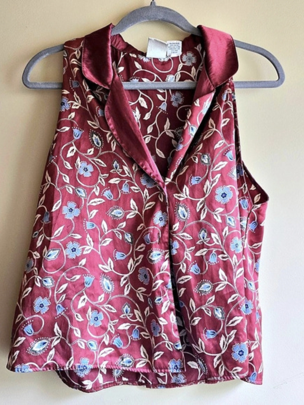 VINTAGE Jones New York Floral Sleeveless Blouse